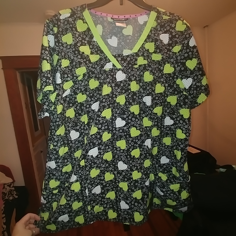 Scrub top